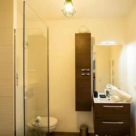 Appartement Charmante Résidence Avec Parking Privé Sur Place *