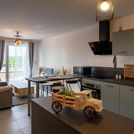 Appartement Charmante Résidence Avec Parking Privé Sur Place