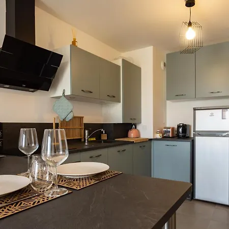 Charmante Résidence Avec Parking Privé Sur Place * Annecy